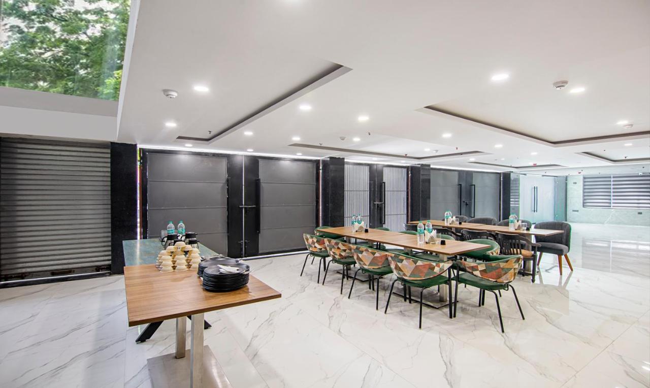 Treebo Royal Comfort Nueva Delhi Exterior foto